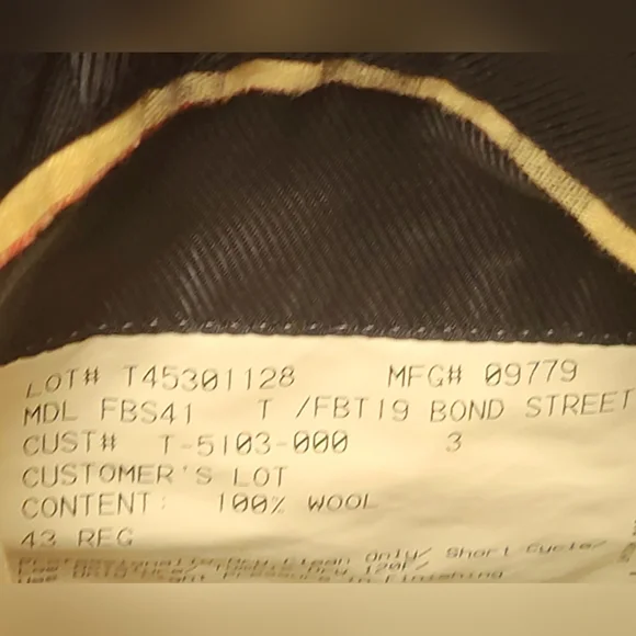 2026 CLEARANCE! BURBERRY Blazer!! - Picture 4 of 14